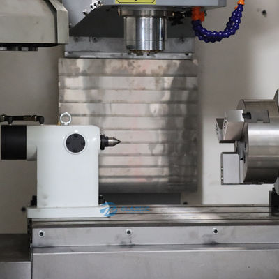 Verticale della fresatrice del metallo di CNC del centro di lavorazione di CNC di asse della Cina 5 VMC850