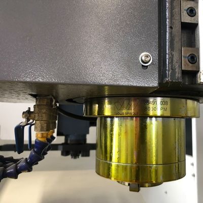Cavalletto verticale di CNC della Cina che lavora il doppio tipo a macchina del cavalletto del centro di lavorazione GMC1611 di CNC del cavalletto della colonna